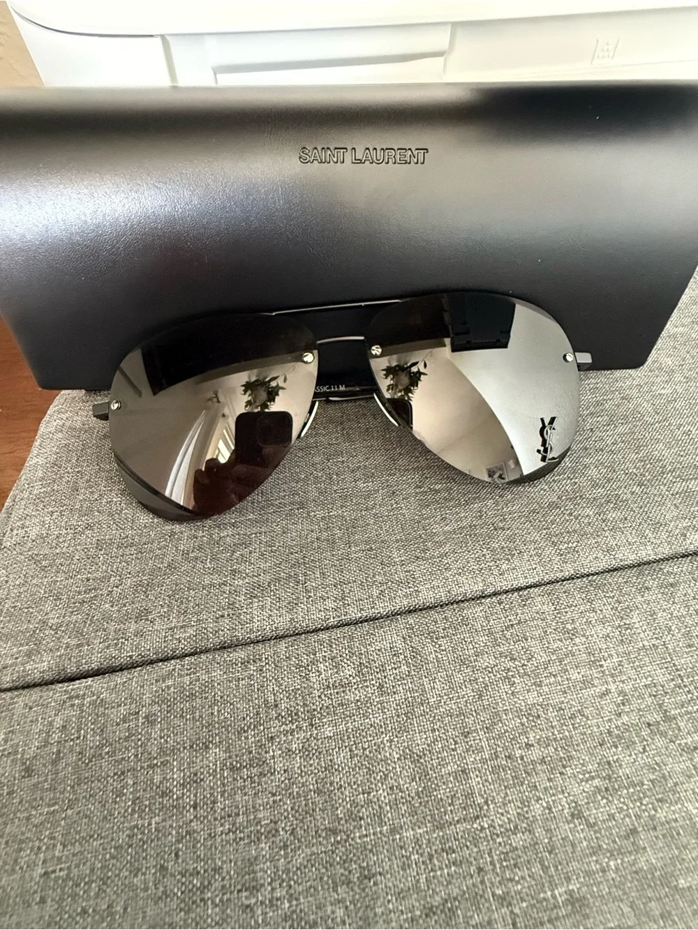Saint Laurent sunglasses classic 11 (59-13-140) like new!